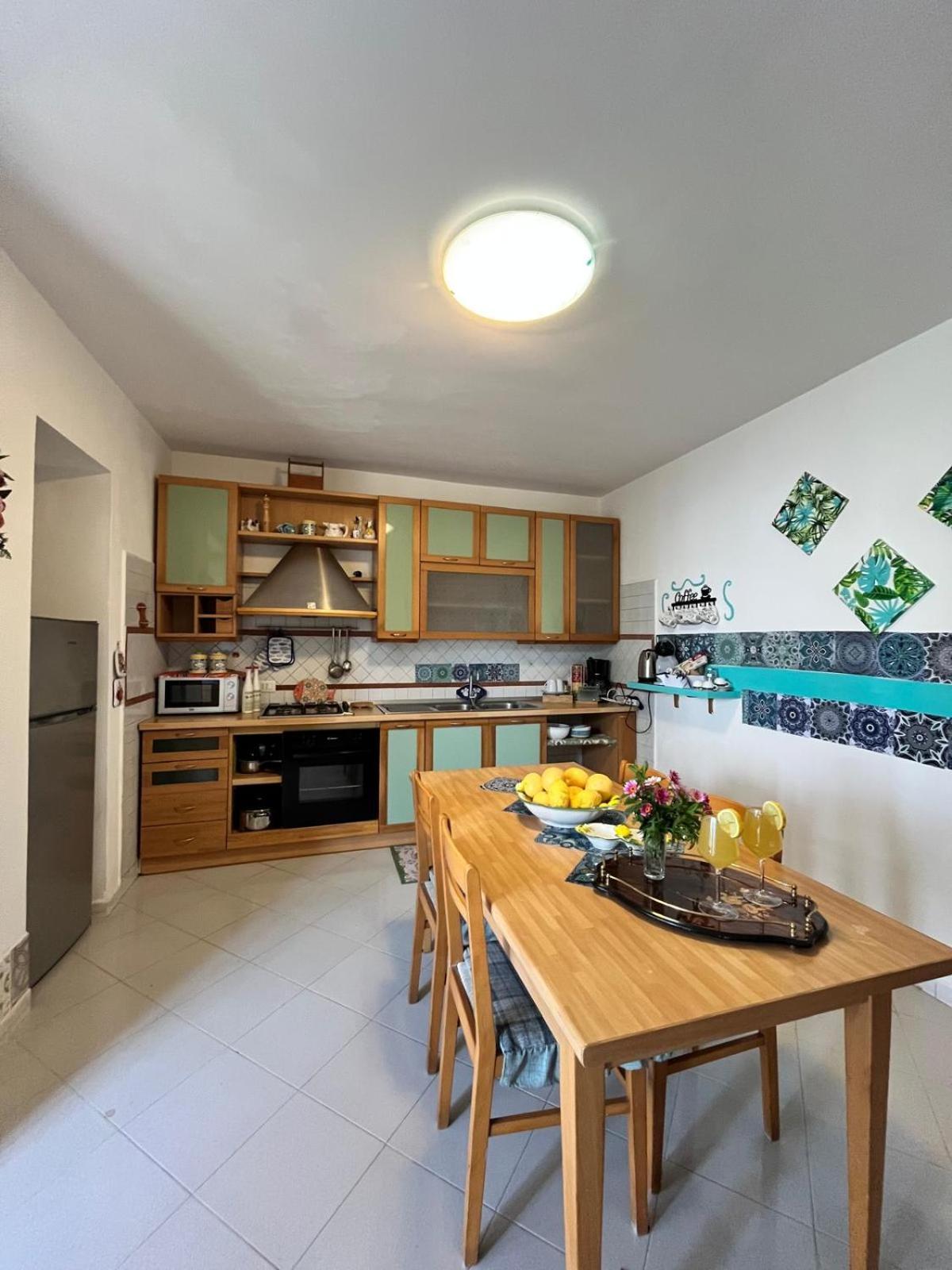 Elisabeth Seaview Apartments Sorrento Coast Вико Екуензе Екстериор снимка